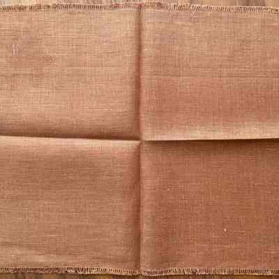 Solid color napkin.