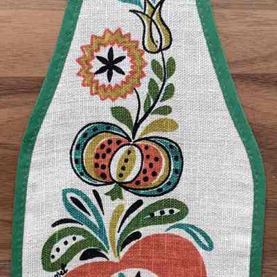 Kitchen, Bottle Cover: Happy Heart