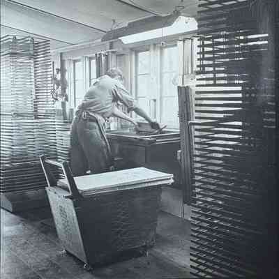 Garden 137 Barbecue Mats in production. Printed mats can be seen on the cart. c.1958.: Collection of Sara Leeper. Image: unidentified photographer and media source.