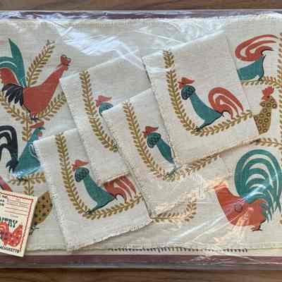 Matching placemat set: Rooster Patch 129.: PKM collection.