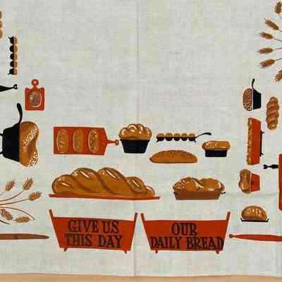 Repeat on half of tablecloth.