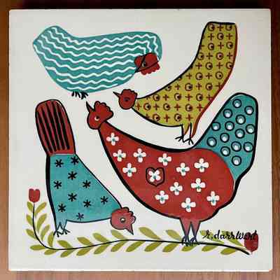 Matching tile: Hen T-2; see separate entry.: PKM collection.
