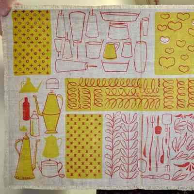 Placemat: Yankee Doodles 112, c.1951, Red and Mustard