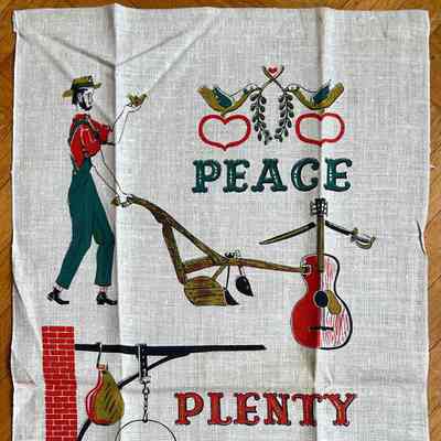 Towel, Wallhanging: Peace Plenty Independence (TK)