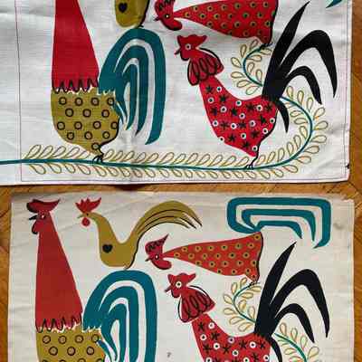 Artwork below, with silkscreen printed apron, above.