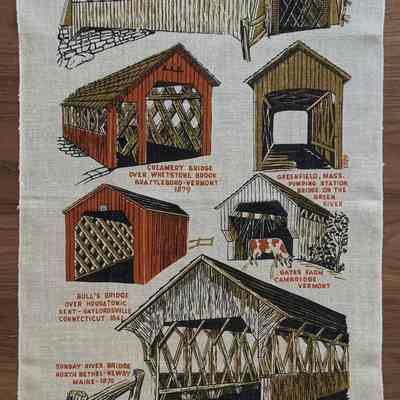 Alternate version: New England Covered Bridges U218.: This version has text specific to covered bridge locations in New England. PKM collection.