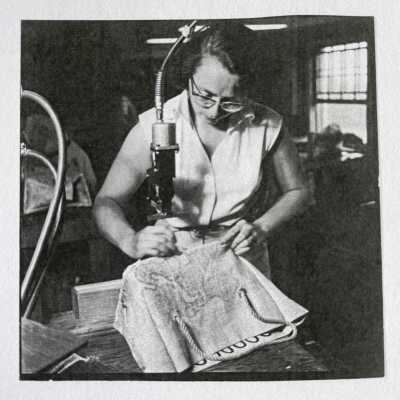 A Country Pokes tote being assembled in the Country Prints workshop, c.1965.