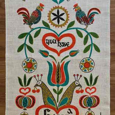 Matching towel/wallhangingy: Happy Heart U230; see “Towels/Wallhangings” entries.: PKM collection.