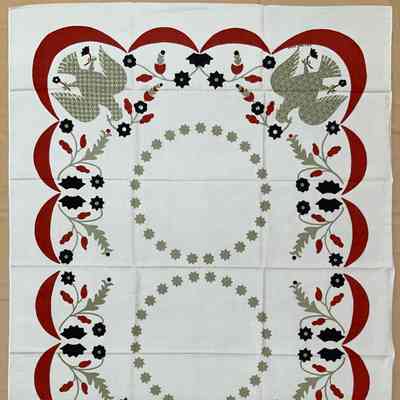 Tablecloth: Appliqué Eagle 456, 52”x72”, Red