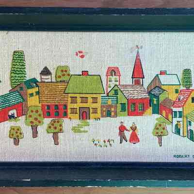 Village 612-1, early 1950’s. Note similarity to the village in the Stevens calendar towel.: PKM collection.