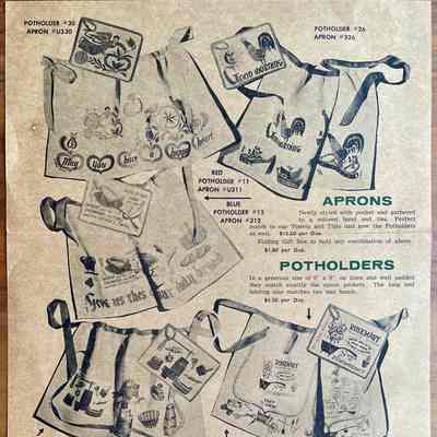 Happy Heart U330 apron and potholder, upper left corner.: From “Fall and Christmas 1965, Robert Darr Wert/Country Prints”. Collection of Sara Leeper.