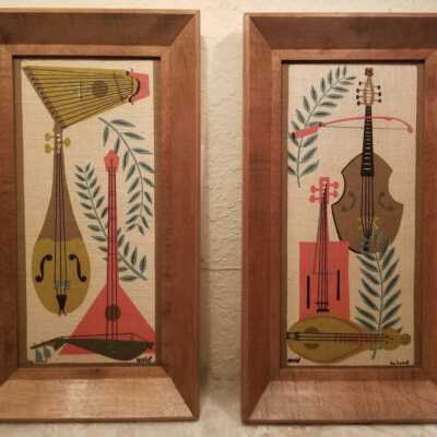Examples in Country Prints natural wood frames, c.1959.: Image: Worthpoint.com; see web link.
