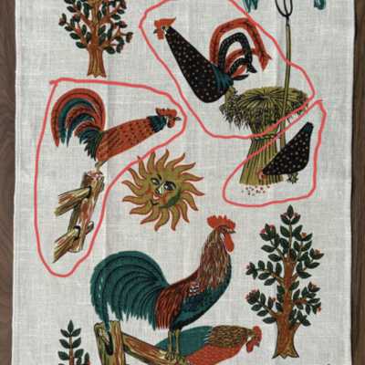 Wallhanging: Good Morning U226. Circled red rooster and black hen were used for the apron design; see “Towels/Wallhangings” entries.: PKM collection.
