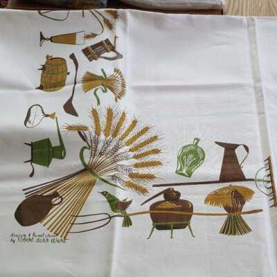 Tablecloth: Beer/Harvest (TK), 52”x52” & 52”x72”