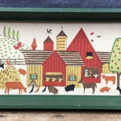 Example in a dark green painted Country Prints frame.: Image: Mandy Bradford/AnUnexpectedJourney, Etsy.com