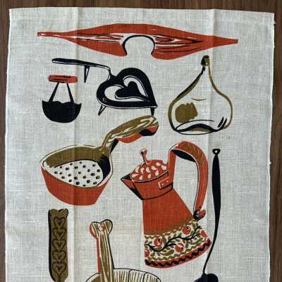 Towel, Wallhanging: Kitchenware (TK)