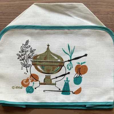 Kitchen, Toaster Cover: Motif Gourmet 280 or 284-4, Turquoise