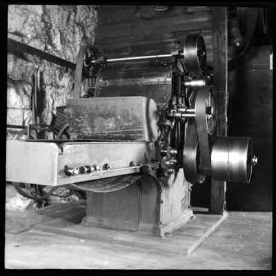 Picker machine at Knox Mill