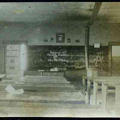 Schoolhouse Interior: Origformat: Book; Resolution: 100 dpi