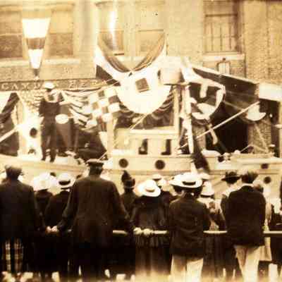 Bayview Garage WWI parade 4: Origformat: Book; Resolution: 100 dpi