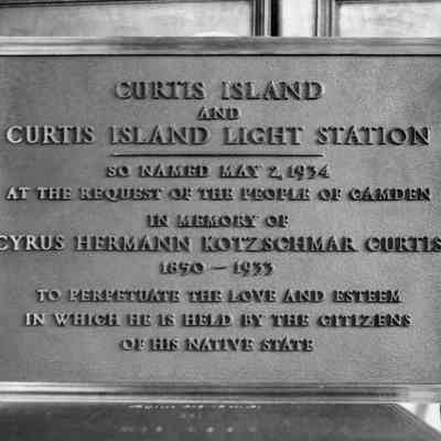 Curtis Island Plaque