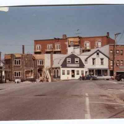 Lord Camden Inn under construction
