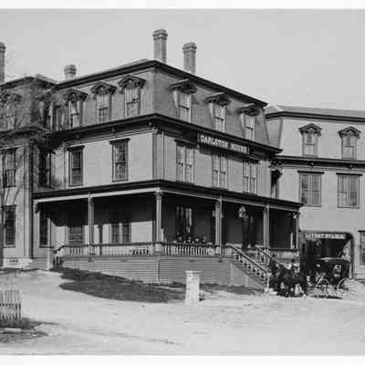 Carleton House hotel