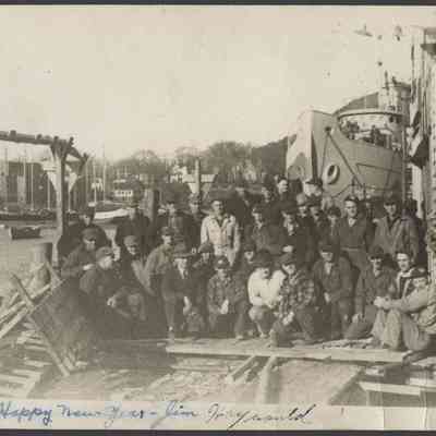 Barnes & Pope marine subcontractors at the Camden shipyard, 1944: Origsize: 5x7; Origformat: Print-Photographic; Resolution: 800 ppi