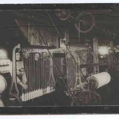 Knox Mill workers with looms circa 1890s