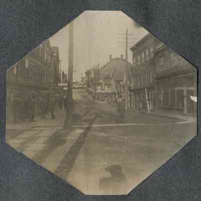 [street View-bath Market Co, Lewis' Restaurant, E Chase]_p095