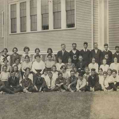 CHS and middle school students circa 1920