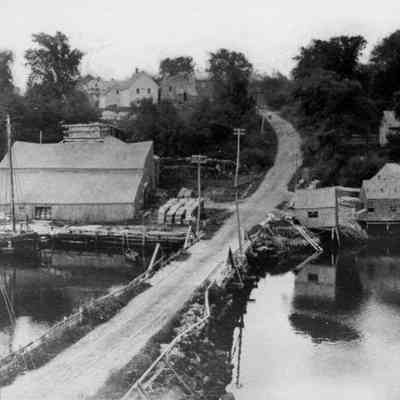 Route 1 at Ducktrap looking south