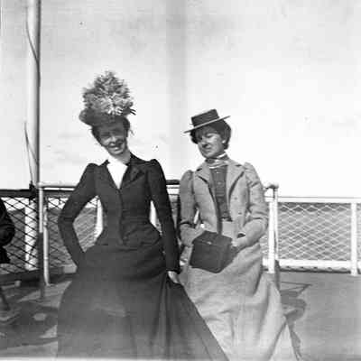 Theresa Babb and Alice Merriam