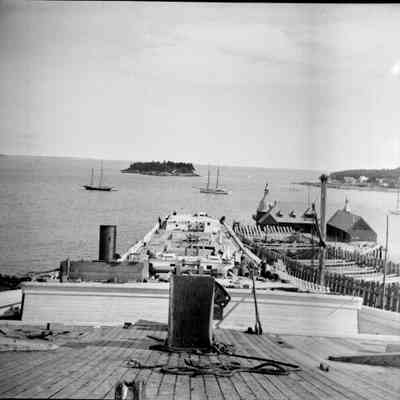 Deck of the "George W. Wells" - August 1900
