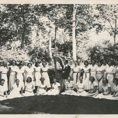 Harp Colony students with Carlos Salzedo in 1949