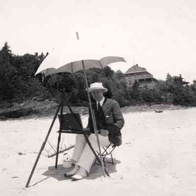 Parker Morse Hooper sketching at Small Point