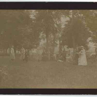Croquet 1889: Origsize: 8.5" x 5.5"; Origformat: Print-Photographic