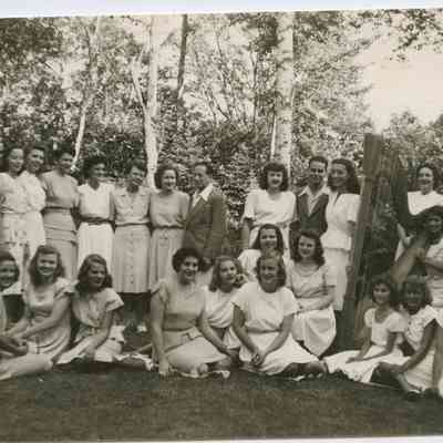 Harp Colony students with Carlos Salzedo in 1947