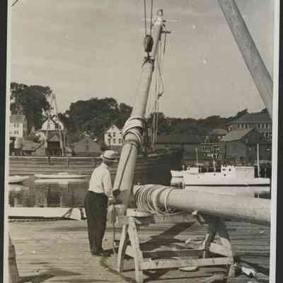 Ej Bohndell With Mast