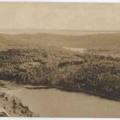 Postcard of Megunticook Lake and Barrett's Cove from Maiden's Cliff