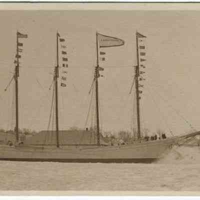 Schooner "Laura A. Barnes"