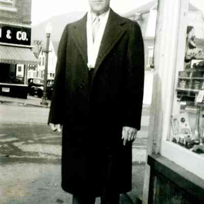 David E. Crockett, Sr.