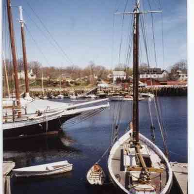 Schooner "Grace Bailey" in Camden harbor 1999: Origformat: Print-Photographic