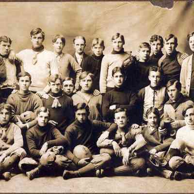 Football team photo