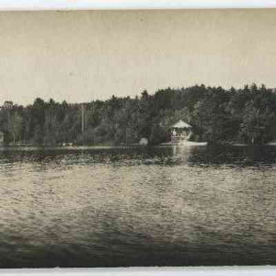 Lake City cabins on Megunticook Lake circa 1915: Copyright: No known copyright restrictions.; Origformat: Print-Photographic; Resolution: 400 dpi