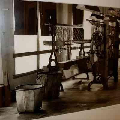 Warp spooler machinery at the Knox Mill