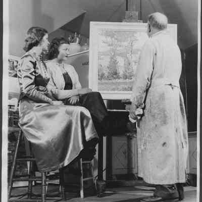 2 Ladies With Painter