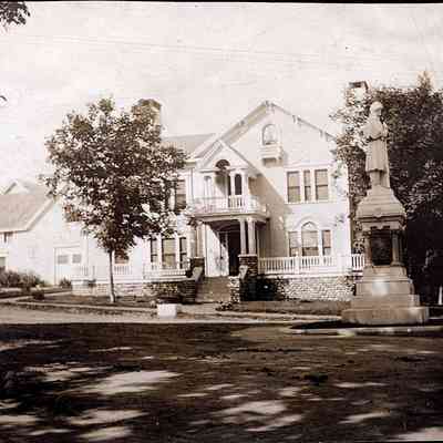 Holly M. Bean house and Monument Square