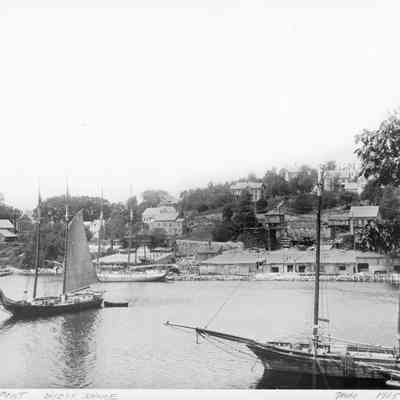 Lime kilns and 3 schooners