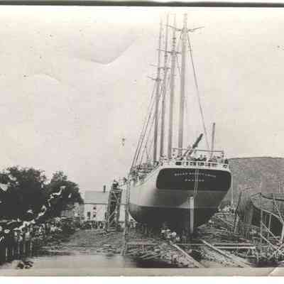 Launch of the Helen Barnet Gring, 1919